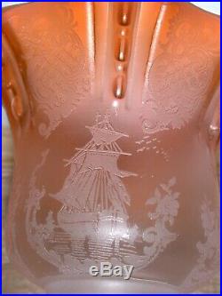 Superbe tulipe cristal pour lampe à pétrole St Louis/Baccarat décor de bateaux